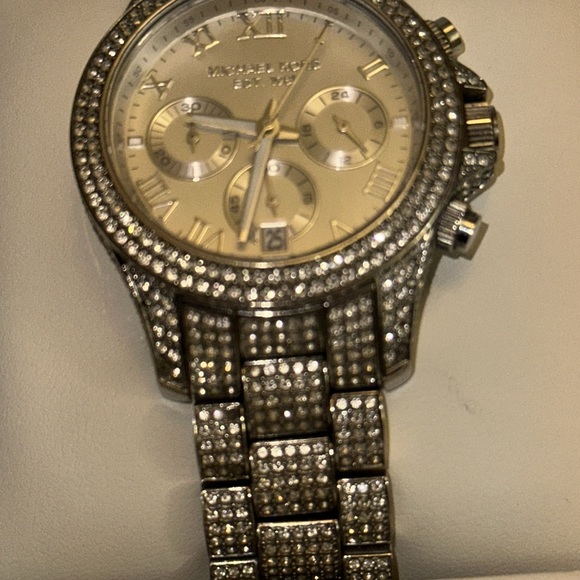 Michael Kohrs oversized blinged out watch - Picture 8 of 9